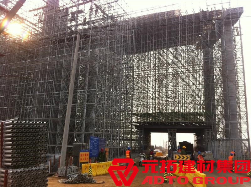 腳手架搭設規(guī)范最新版之架體與建筑結構拉結