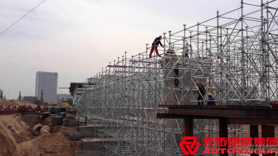 盤扣式腳手架在搭建時(shí)應(yīng)注意哪些？