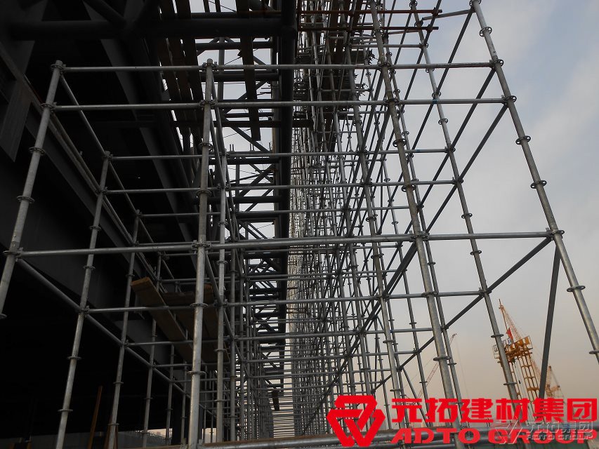 盤扣式腳手架有哪些優(yōu)點(diǎn)和缺點(diǎn)？