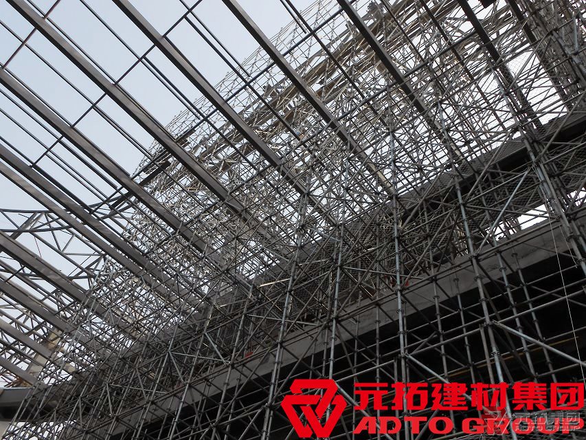 輪扣式腳手架與盤(pán)扣式腳手架有何差別？